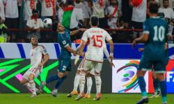 الموعد والتشكيل المتوقع لقمة العراق والإمارات الحاسمة